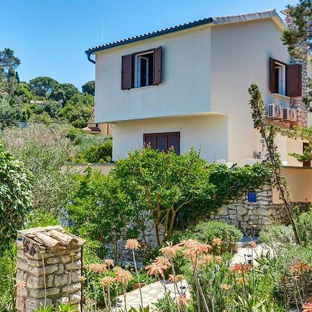 Holiday Home Villa Esperanca Велі-Лошинь Екстер'єр фото