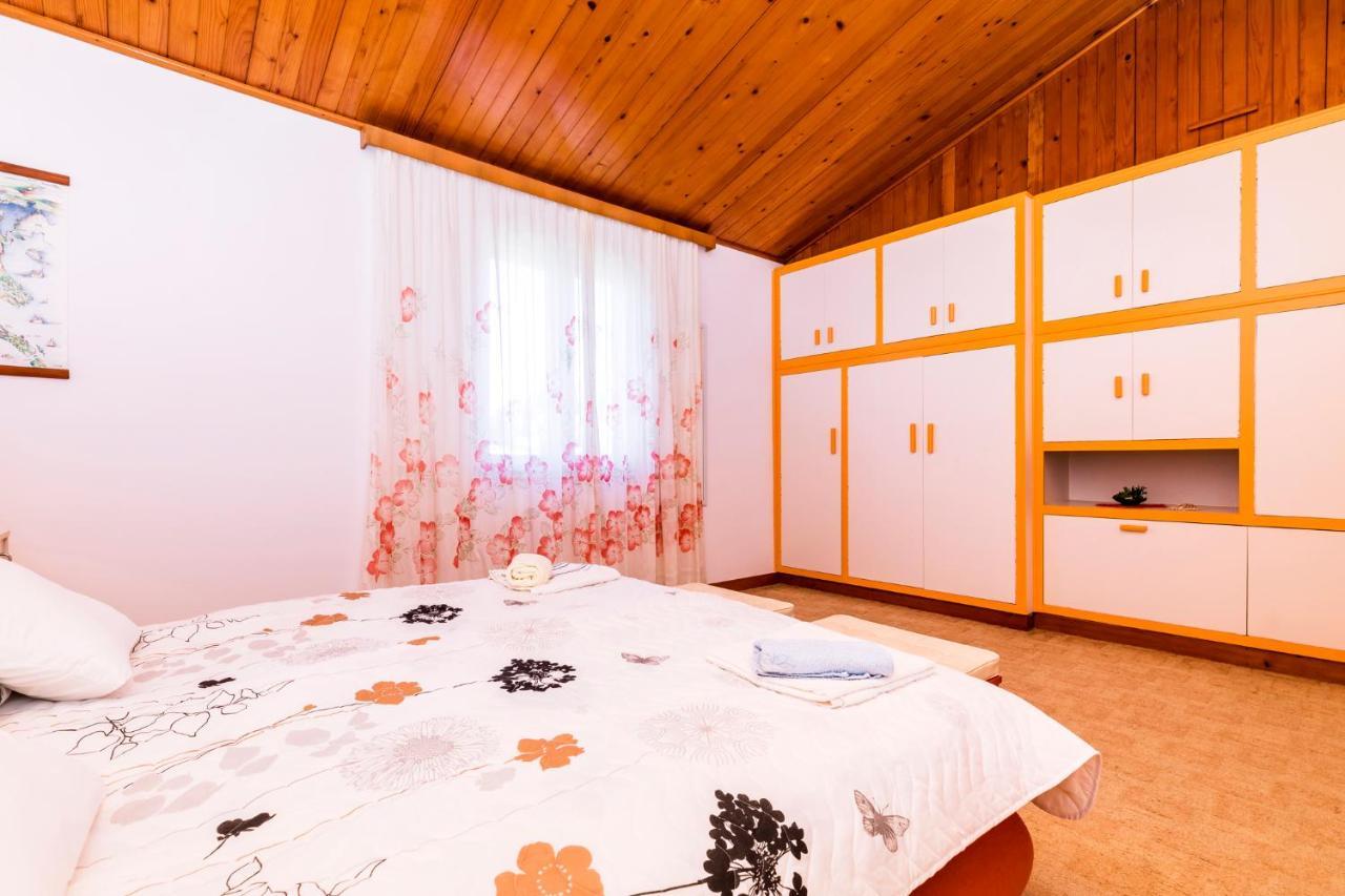 Holiday Home Villa Esperanca Велі-Лошинь Екстер'єр фото
