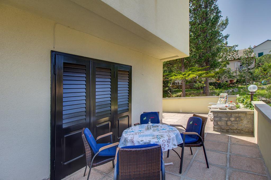 Holiday Home Villa Esperanca Велі-Лошинь Екстер'єр фото